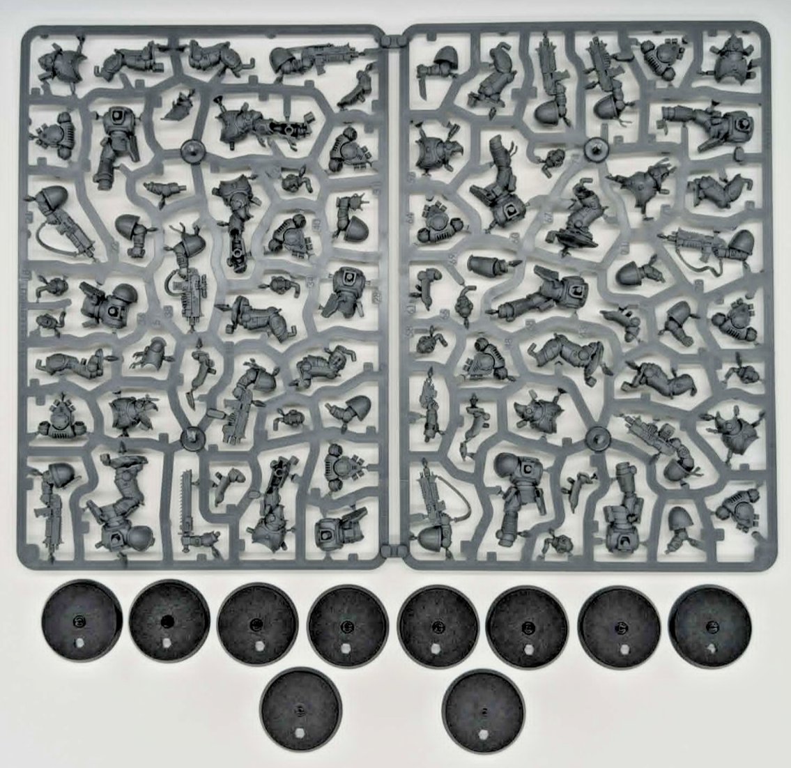 Warhammer 40000 ARMAGEDDON Space Marines Intercessors X10 New on Sprue